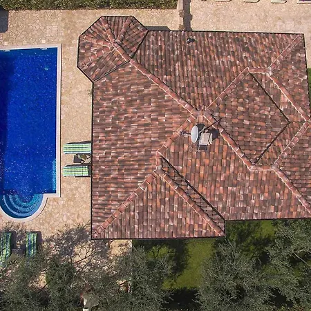 Vakantiehuis Adry Buje